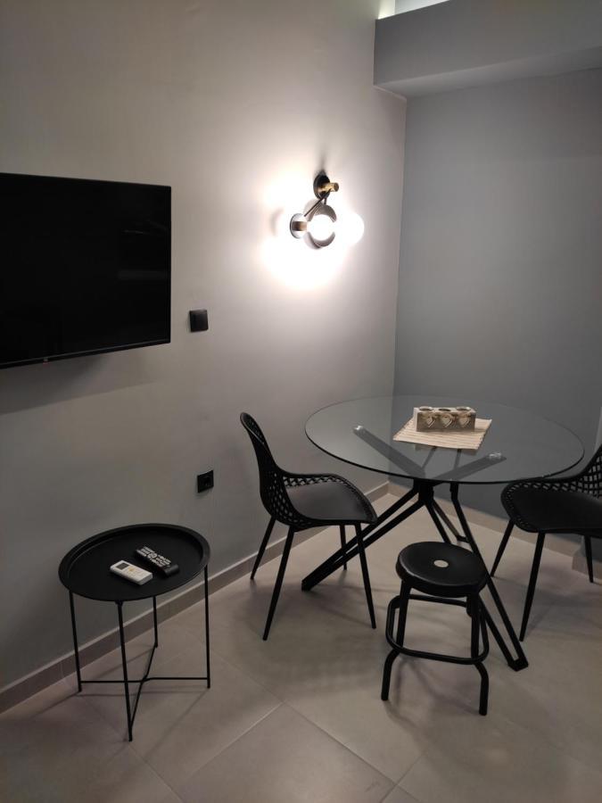 Stefani Apartments Methana Bagian luar foto