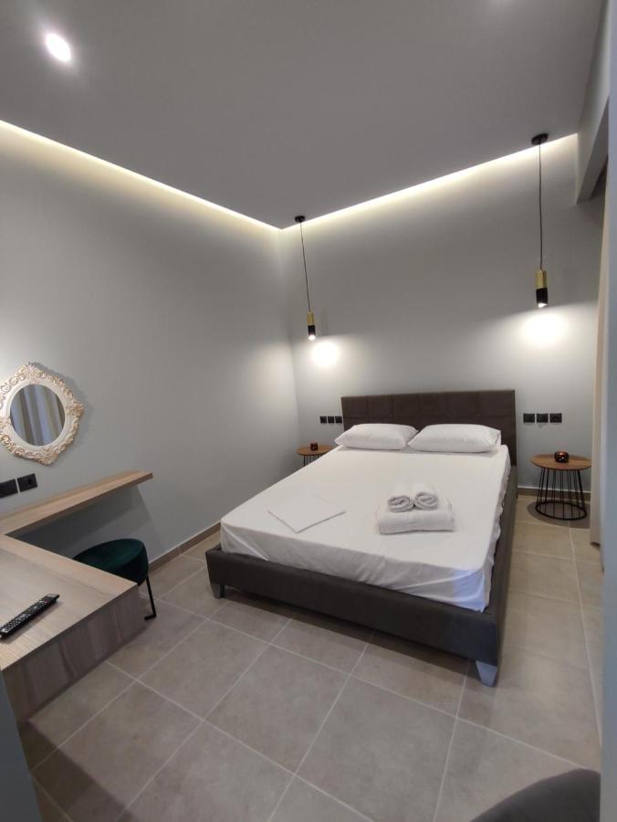 Stefani Apartments Methana Bagian luar foto