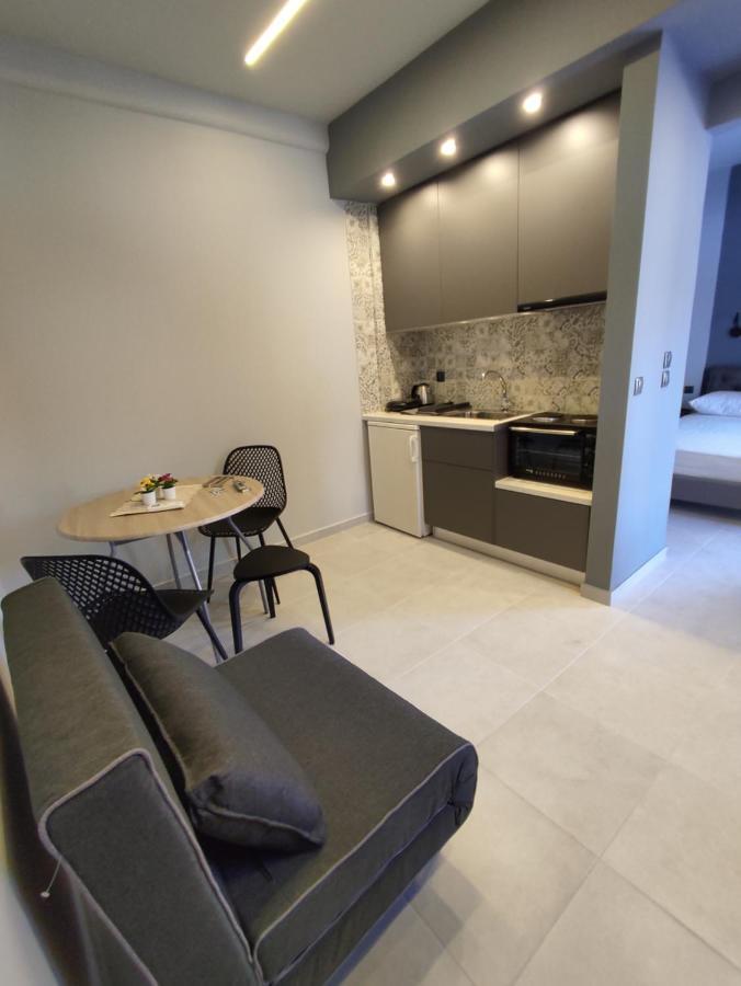 Stefani Apartments Methana Bagian luar foto