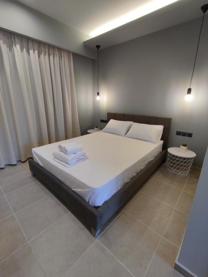 Stefani Apartments Methana Bagian luar foto
