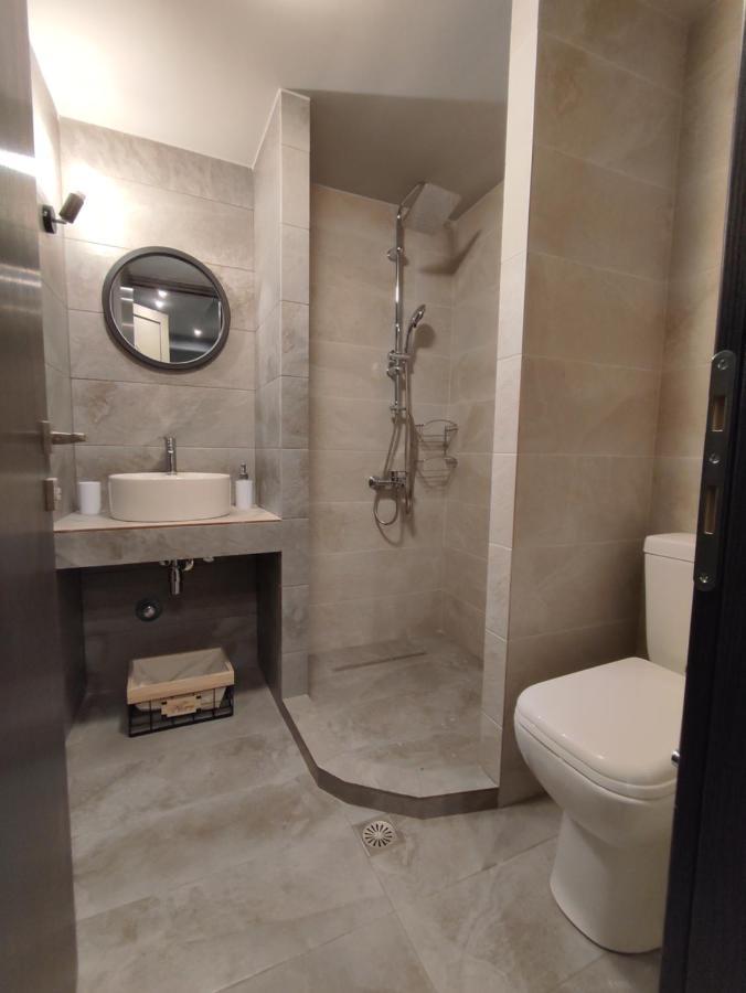 Stefani Apartments Methana Bagian luar foto