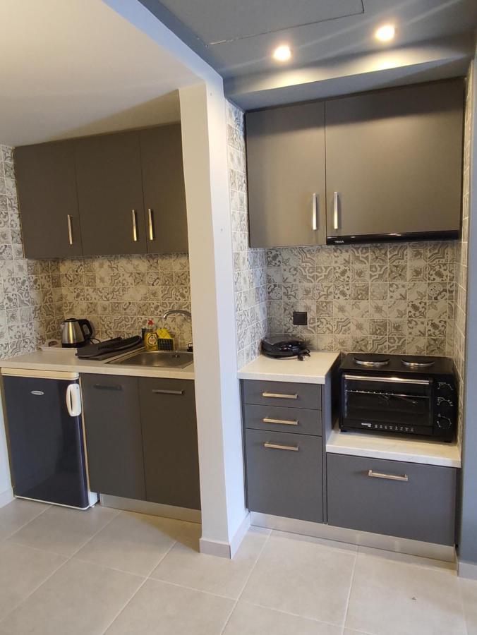 Stefani Apartments Methana Bagian luar foto